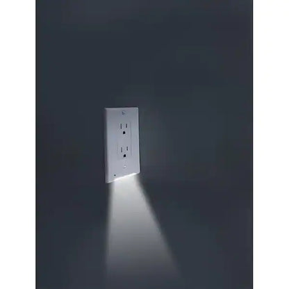 Decor Plastic Wall Plate with Nightlight - White